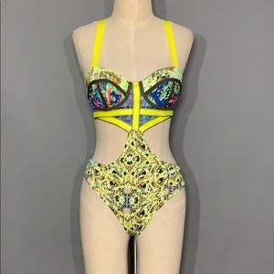 Cutout One piece